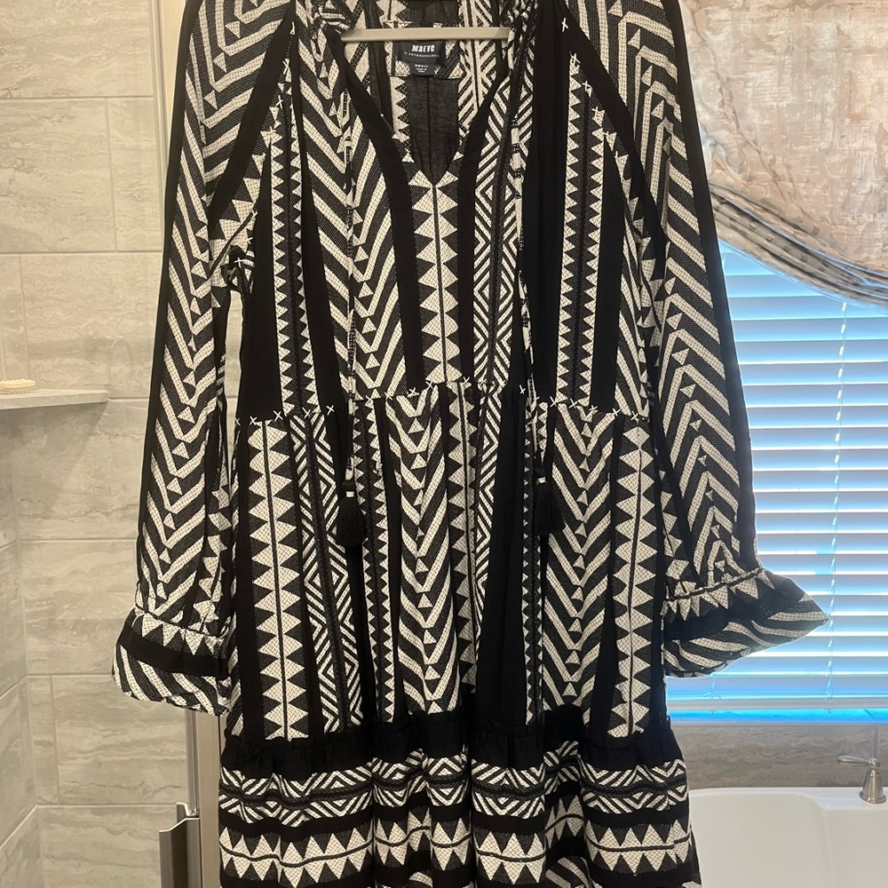 Maeve Black and White Long Sleeve Dress